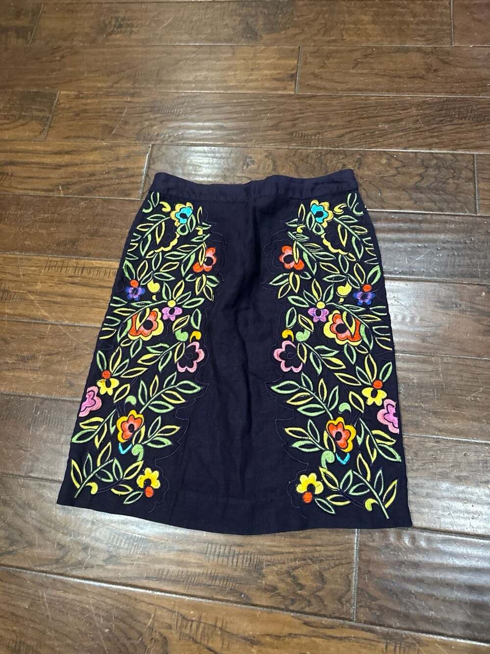 Moulinette Soeurs Navy Blue Floral Embroidered Pencil Skirt Size 8